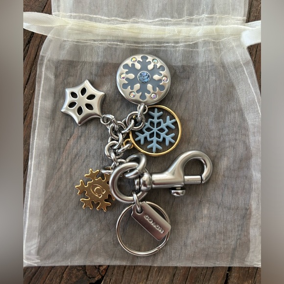 Coach Snowflake Cluster Bag Charm Key Chain - Picture 1 of 4
